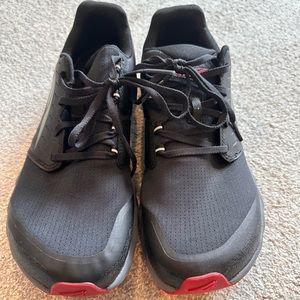 Altra Superior 5 men’s shoes, size 10, like new